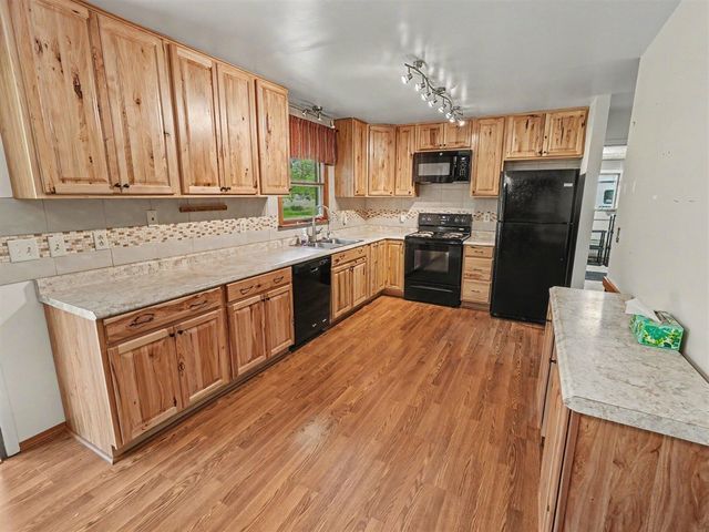 6085 Dexter Ann Arbor Road, Dexter, MI 48130