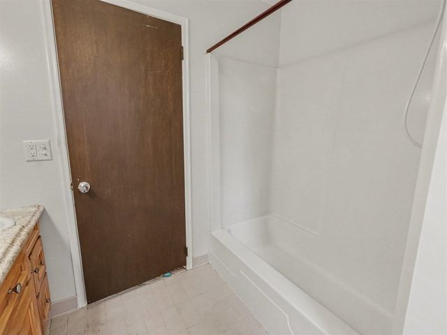 6085 Dexter Ann Arbor Road, Dexter, MI 48130