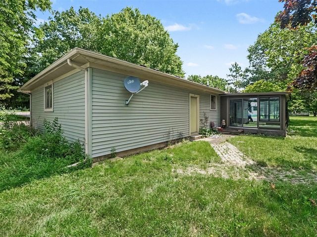 6085 Dexter Ann Arbor Road, Dexter, MI 48130
