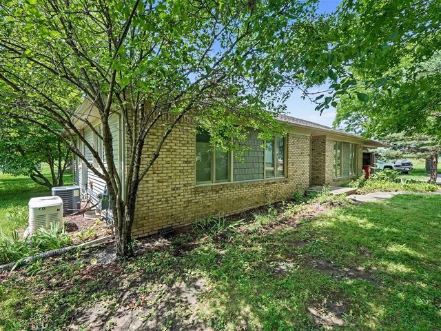 6085 Dexter Ann Arbor Road, Dexter, MI 48130
