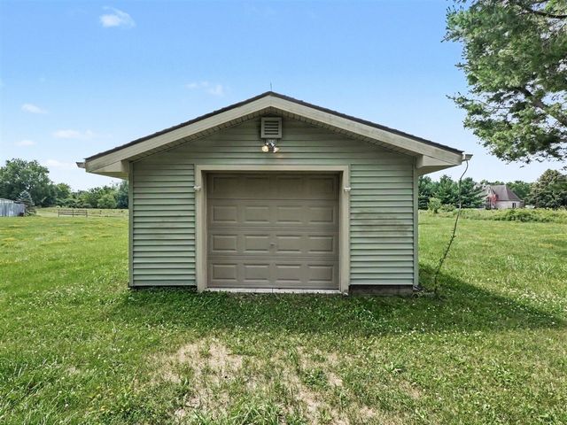 6085 Dexter Ann Arbor Road, Dexter, MI 48130