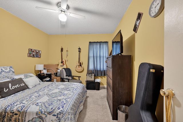 717 Ranch Hill DR, Clarksville, TN 37042