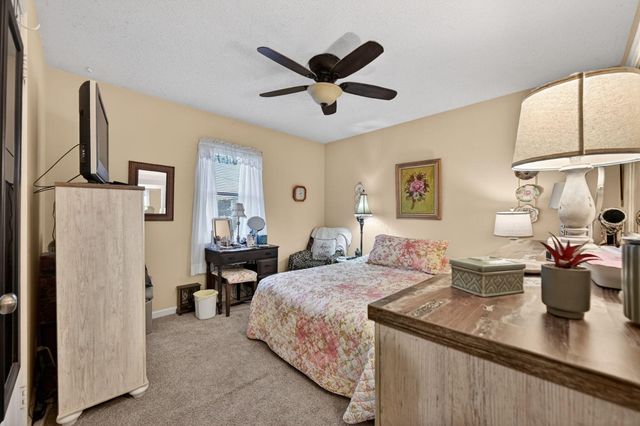 717 Ranch Hill DR, Clarksville, TN 37042