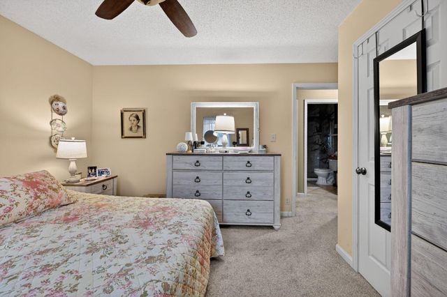 717 Ranch Hill DR, Clarksville, TN 37042