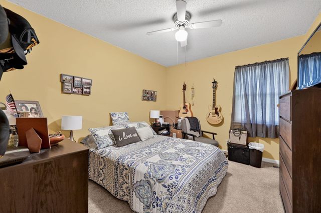 717 Ranch Hill DR, Clarksville, TN 37042