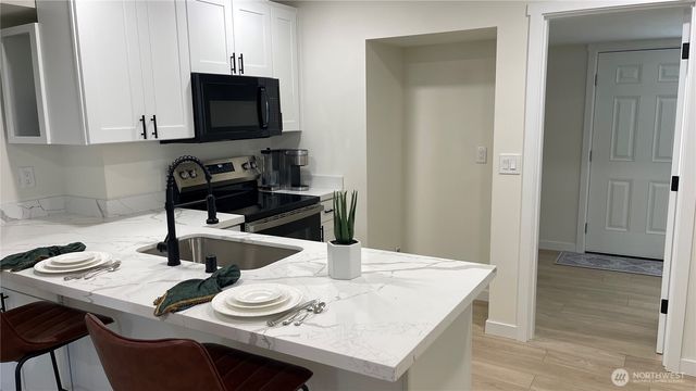 8518 9th Ave E, Tacoma, WA 98445