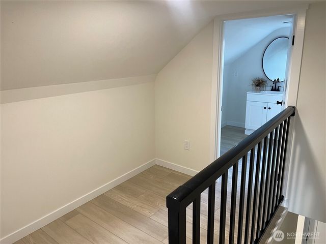 8518 9th Ave E, Tacoma, WA 98445