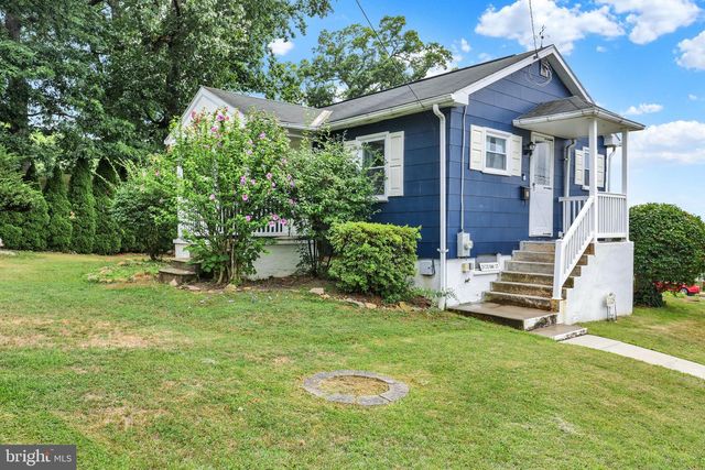 3128 OAK ST, Reading, PA 19605