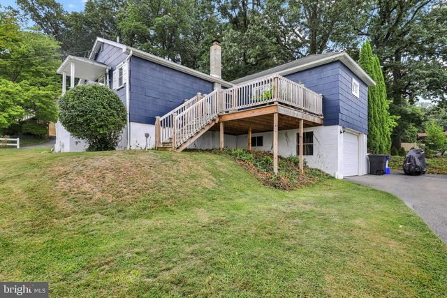 3128 OAK ST, Reading, PA 19605
