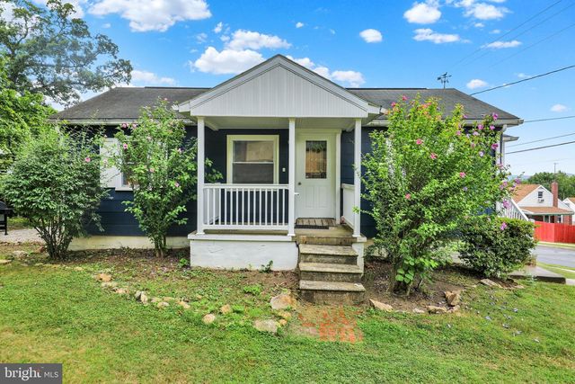 3128 OAK ST, Reading, PA 19605