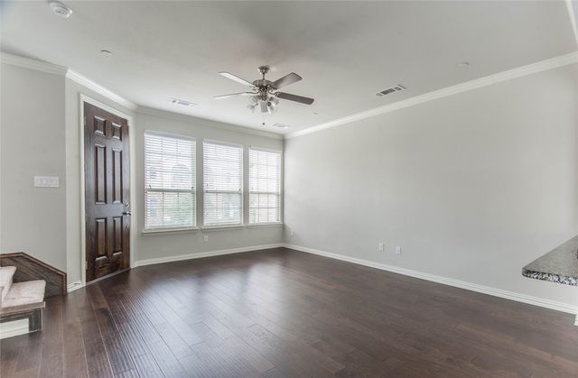 2575 Adam Lane, Lewisville, TX 75056