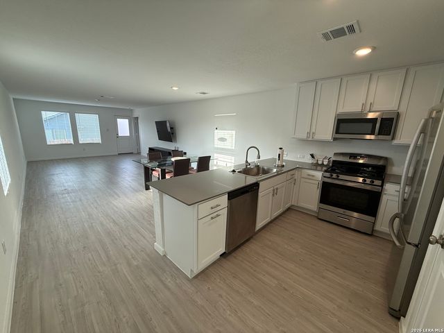 9107 Selene Pl, San Antonio, TX 78252