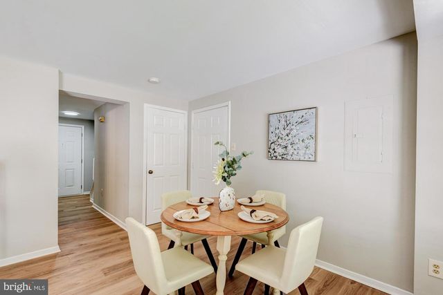 32 LANFORD RD, New Castle, DE 19720