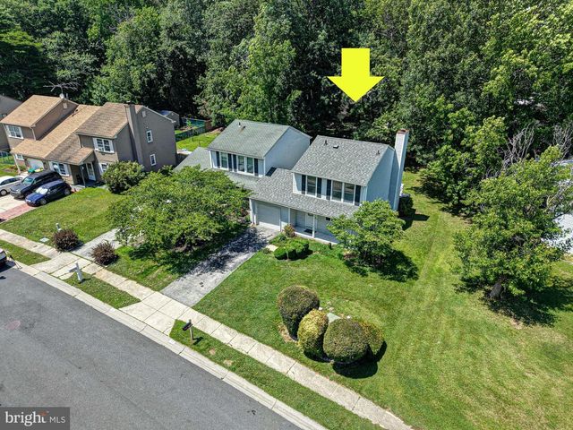 32 LANFORD RD, New Castle, DE 19720