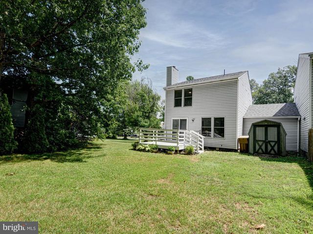 32 LANFORD RD, New Castle, DE 19720