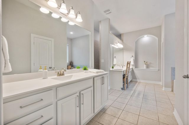 7513 Leonardo DR, Round Rock, TX 78665
