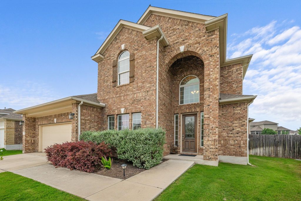 7513 Leonardo DR, Round Rock, TX 78665