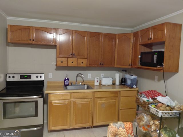 2689 Village Green Lane, Macon, GA 31206