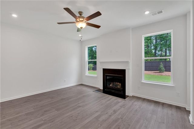 373 Waterbluff Drive, Mableton, GA 30126