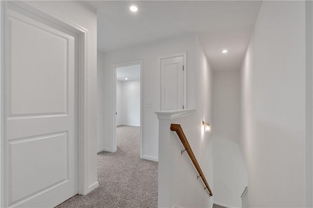 373 Waterbluff Drive, Mableton, GA 30126