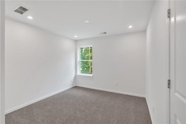 373 Waterbluff Drive, Mableton, GA 30126