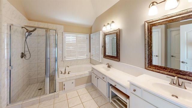 7947 Clarion Way, Houston, TX 77040