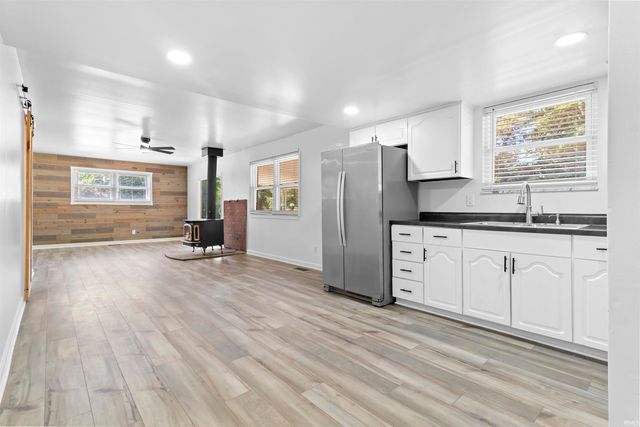 1768 State Road 25 West, Lafayette, IN 47909