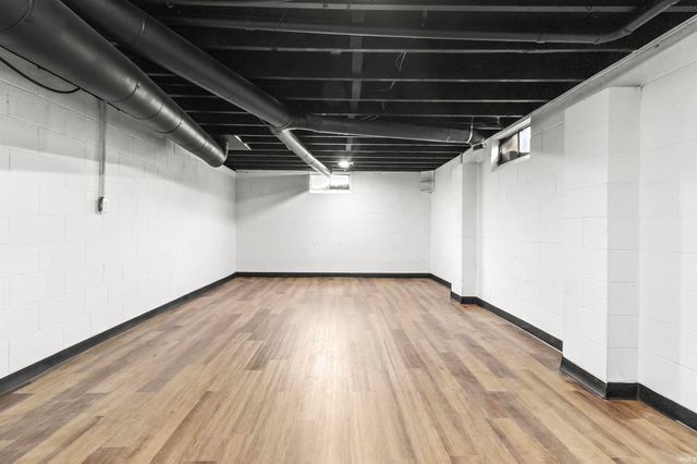 1768 State Road 25 West, Lafayette, IN 47909