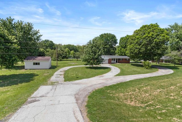 1768 State Road 25 West, Lafayette, IN 47909
