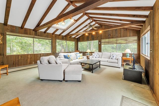 4 Old Wood Road, Framingham, MA 01701