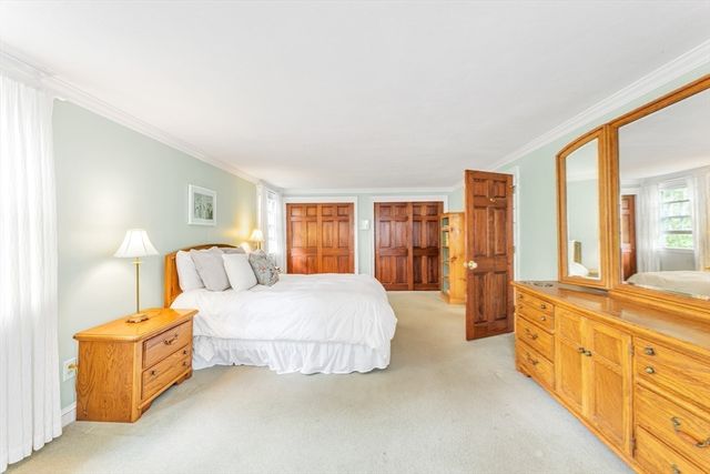 4 Old Wood Road, Framingham, MA 01701