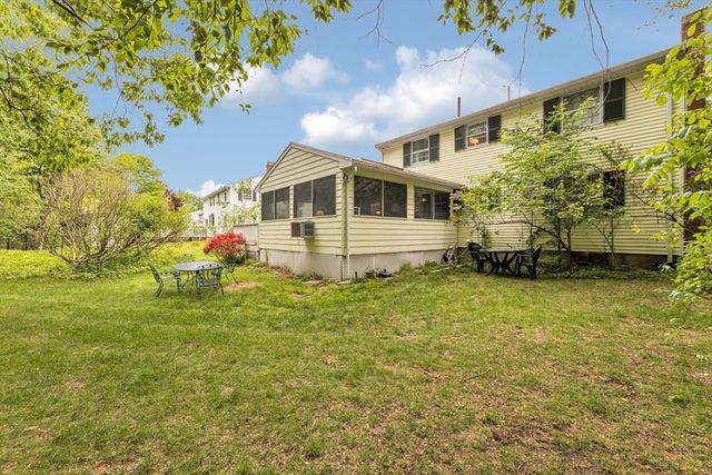4 Old Wood Road, Framingham, MA 01701