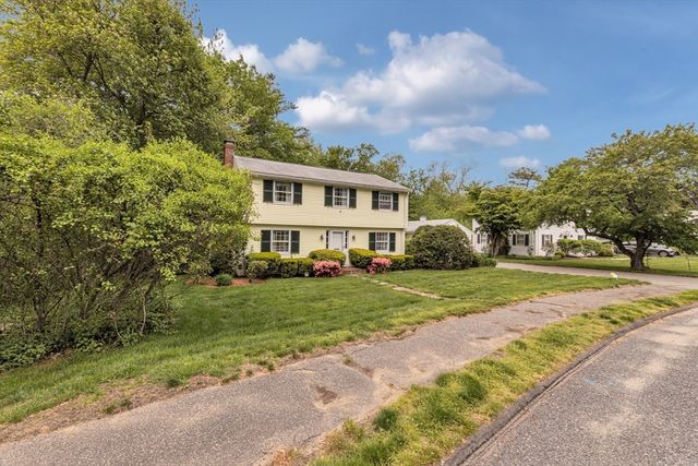 4 Old Wood Road, Framingham, MA 01701