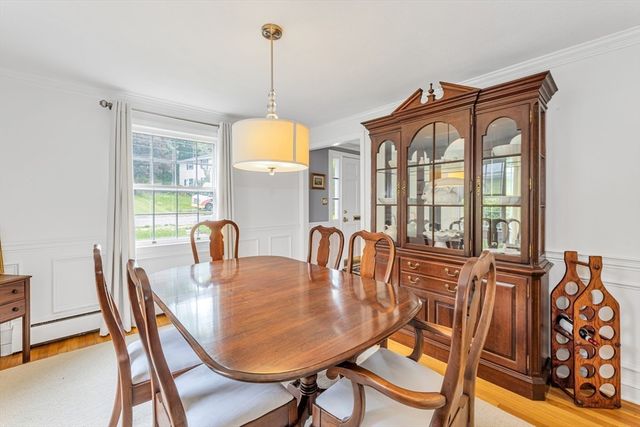 4 Old Wood Road, Framingham, MA 01701