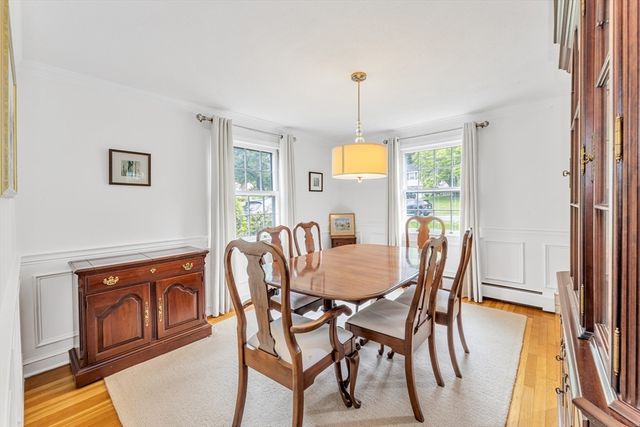 4 Old Wood Road, Framingham, MA 01701