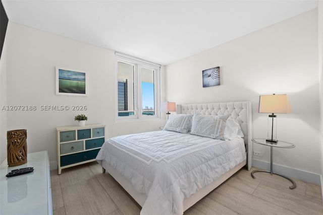 2301 Collins Ave 1007, Miami Beach, FL 33139