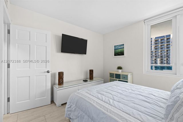2301 Collins Ave 1007, Miami Beach, FL 33139