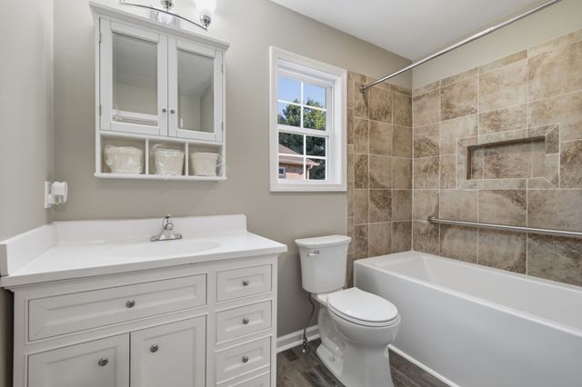 234 Putter Point Dr, Gallatin, TN 37066