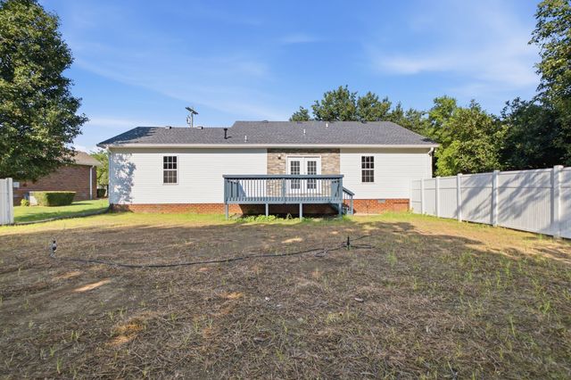 234 Putter Point Dr, Gallatin, TN 37066