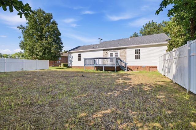 234 Putter Point Dr, Gallatin, TN 37066