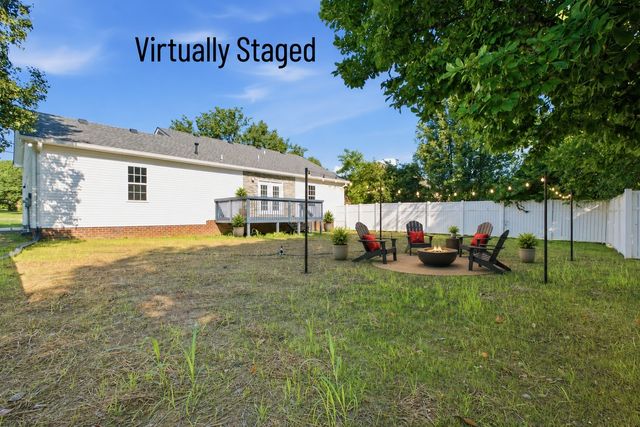 234 Putter Point Dr, Gallatin, TN 37066