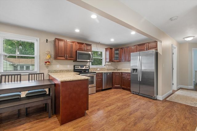 19 Richard Avenue, West Boylston, MA 01583