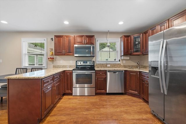 19 Richard Avenue, West Boylston, MA 01583