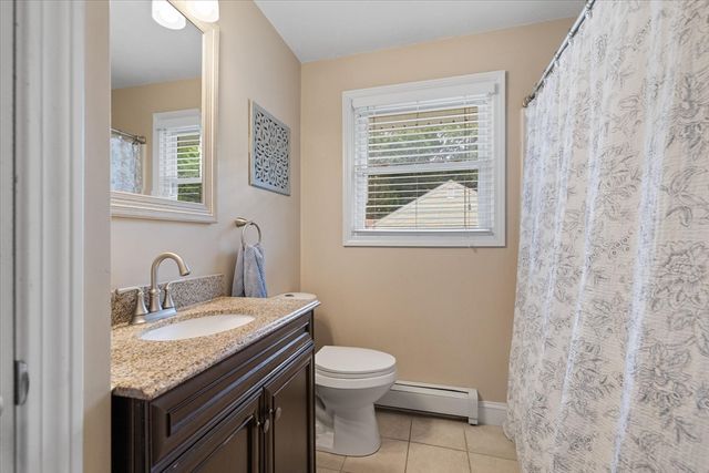 19 Richard Avenue, West Boylston, MA 01583