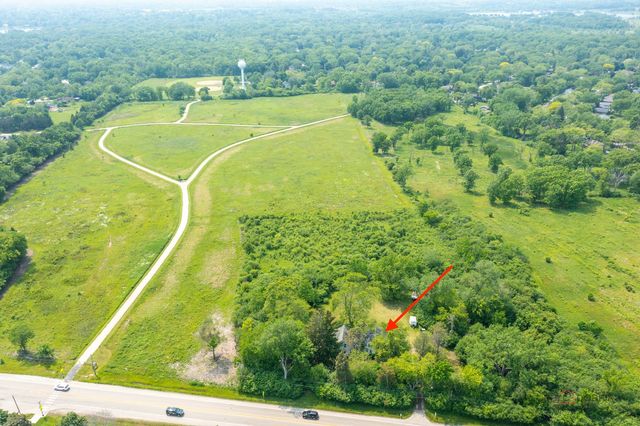 30128 N Saint Marys Road, Libertyville, IL 60048