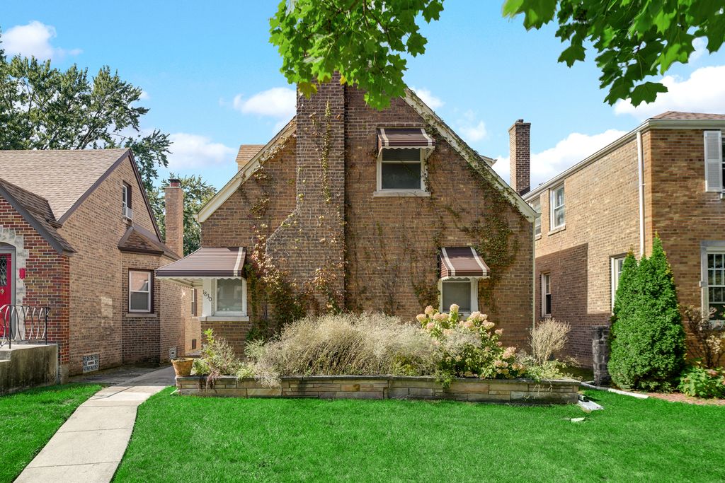 1830 N Neva Avenue, Chicago, IL 60707 — exterior