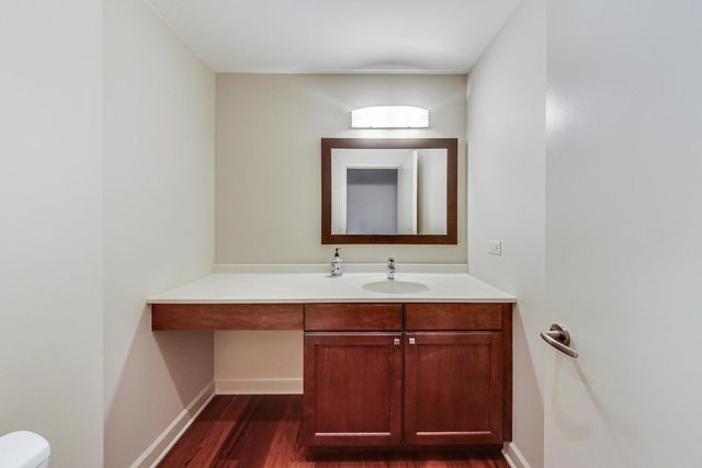 310 S Michigan Avenue 2800, Chicago, IL 60604