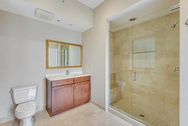 310 S Michigan Avenue 2800, Chicago, IL 60604