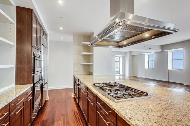 310 S Michigan Avenue 2800, Chicago, IL 60604