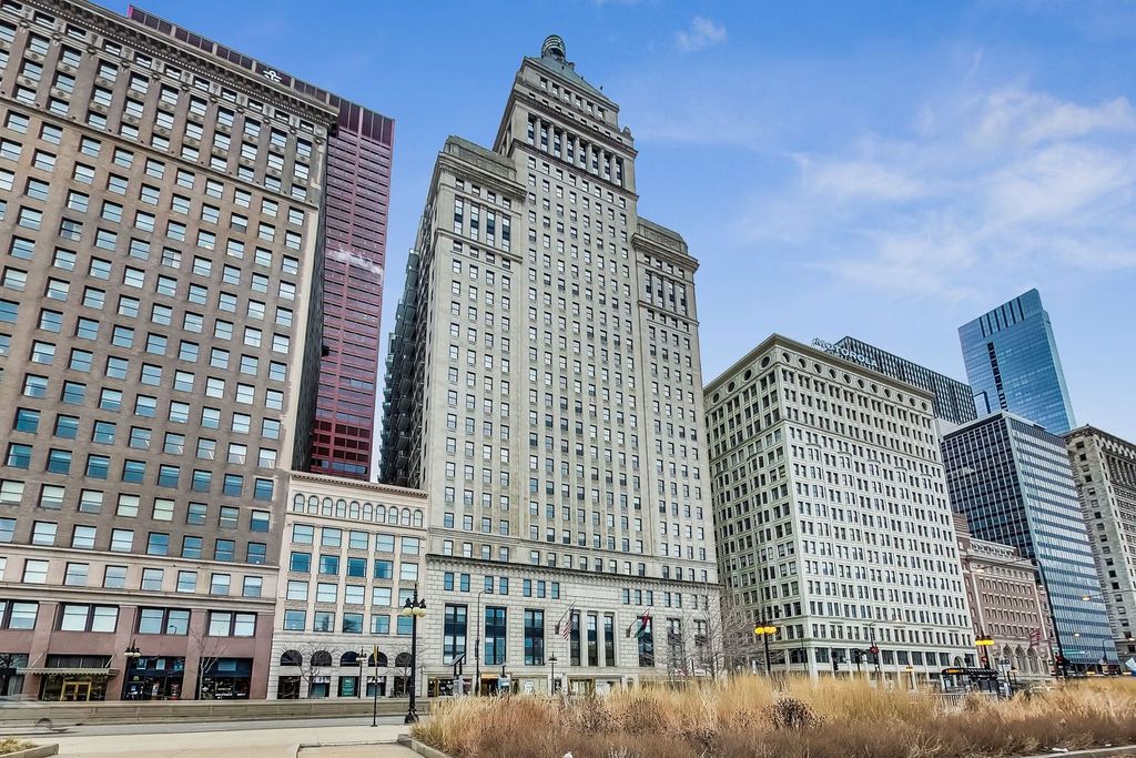 310 S Michigan Avenue 2800, Chicago, IL 60604